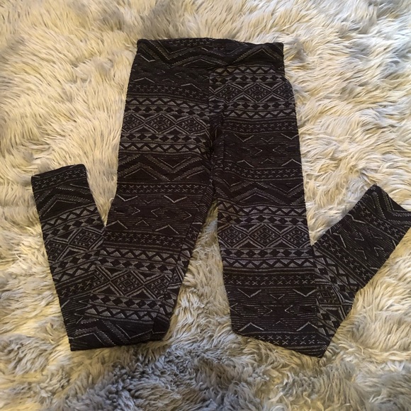 H&M leggings! - Picture 2 of 6